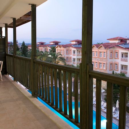Side Village Family Suite Exterior photo