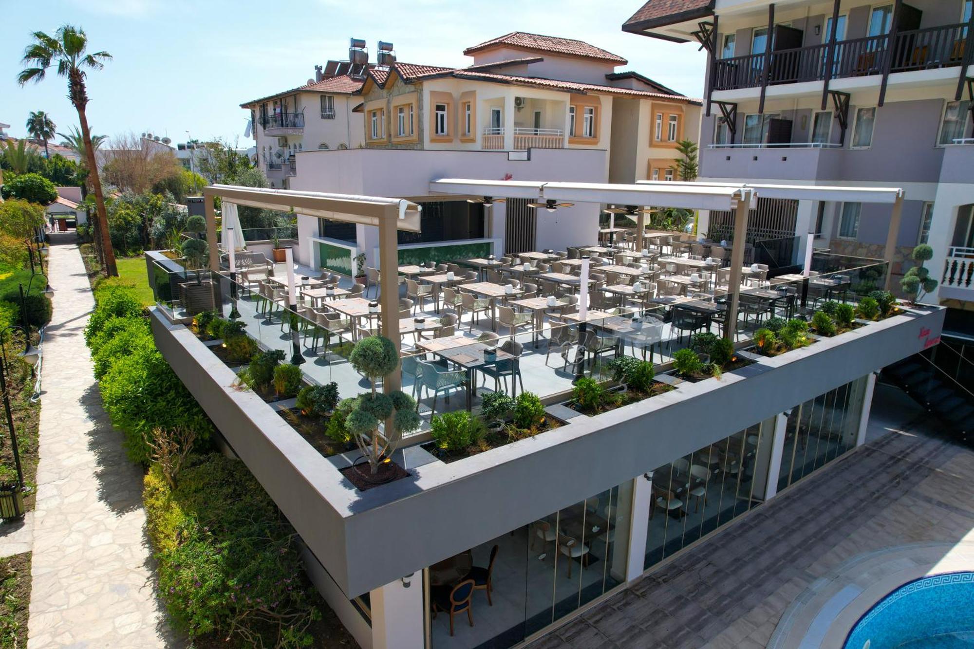 Side Village Family Suite Exterior photo